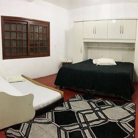 Residencia 945 - Novo Endereco Bed & Breakfast เซากาเบรียล ภายนอก รูปภาพ